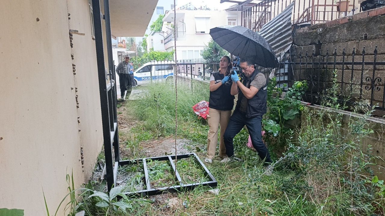 Yük asansörü takarken 4 metre yüksekten düşen ustadan acı haber - Sayfa 5