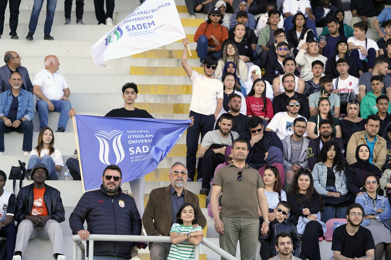 SUBÜ-LİG Futbol Turnuvası şampiyonu SADEM - Sayfa 3