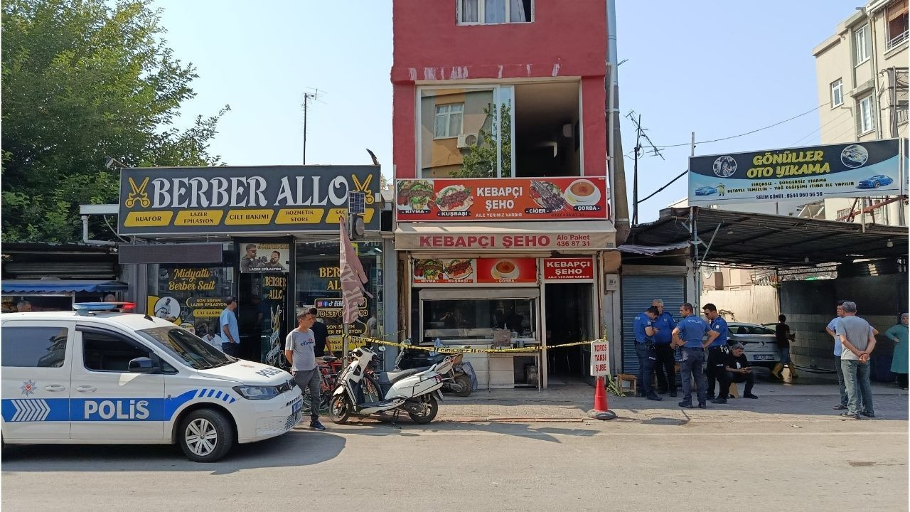 Adana'da evlat vahşeti: Annesini defalarca bıçaklayıp öldürdü - Sayfa 1