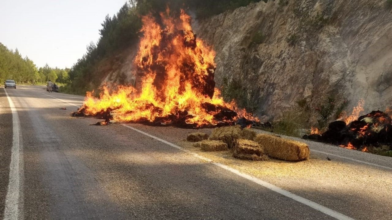 Saman yüklü araç alev alev yandı