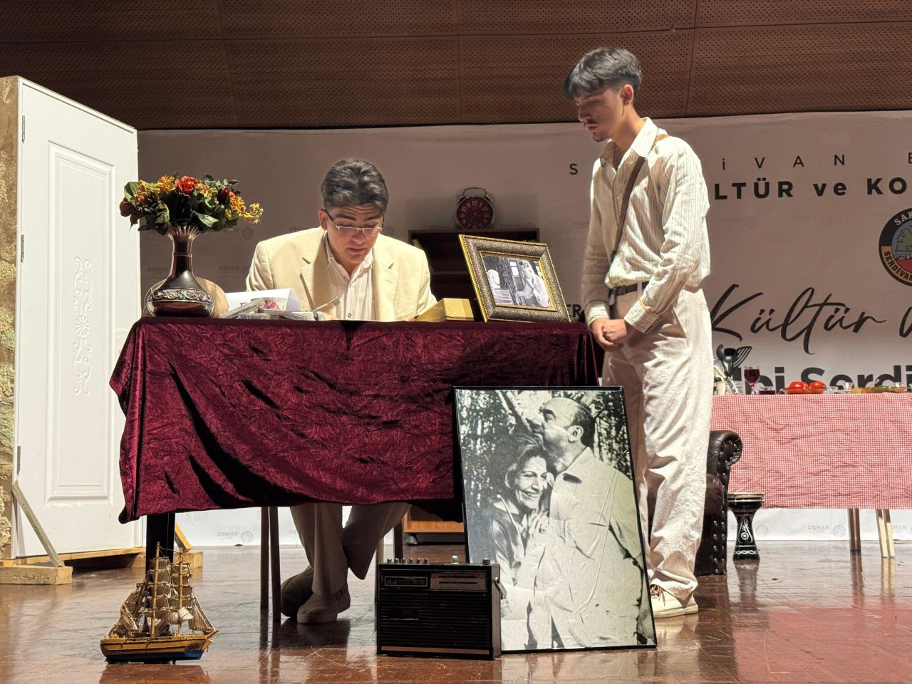 "Postacı" Tiyatro Oyunu Serdivanlılarla Buluştu - Sayfa 1