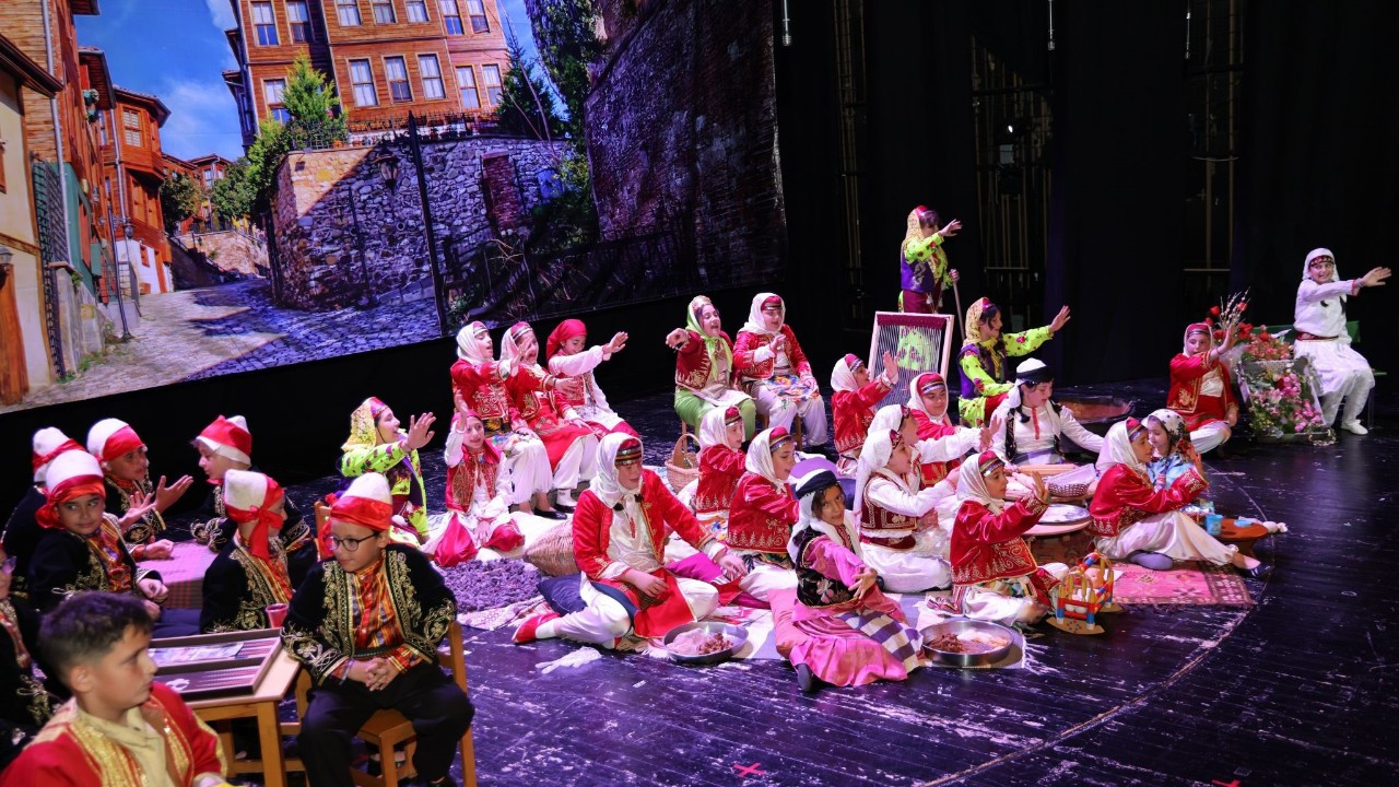 Öğrencilerden sanat dolu gece