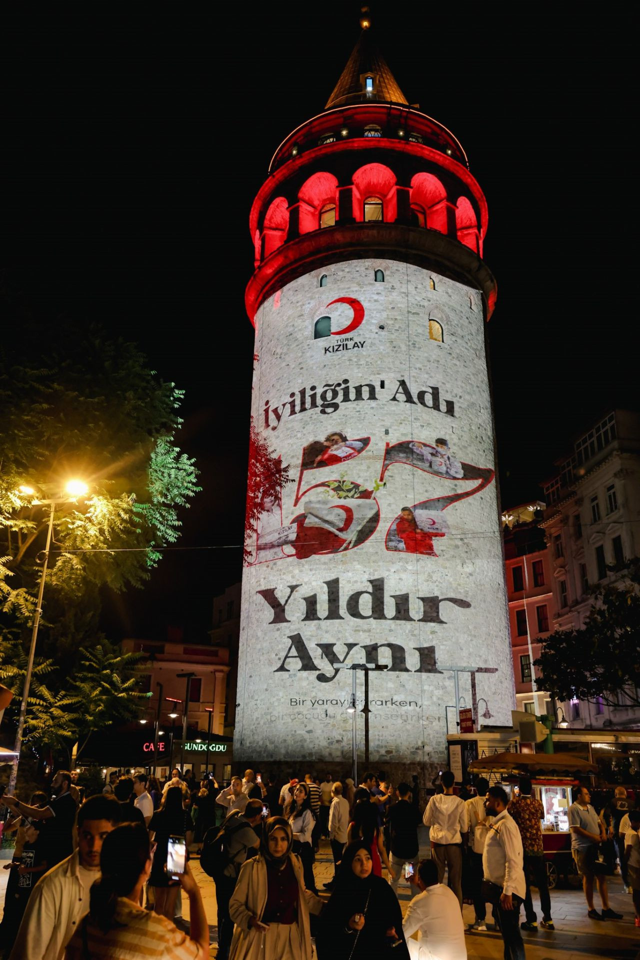 Kızılay'ın 157'nci yıldönümünde simge yapılar kırmızıya büründü - Sayfa 3