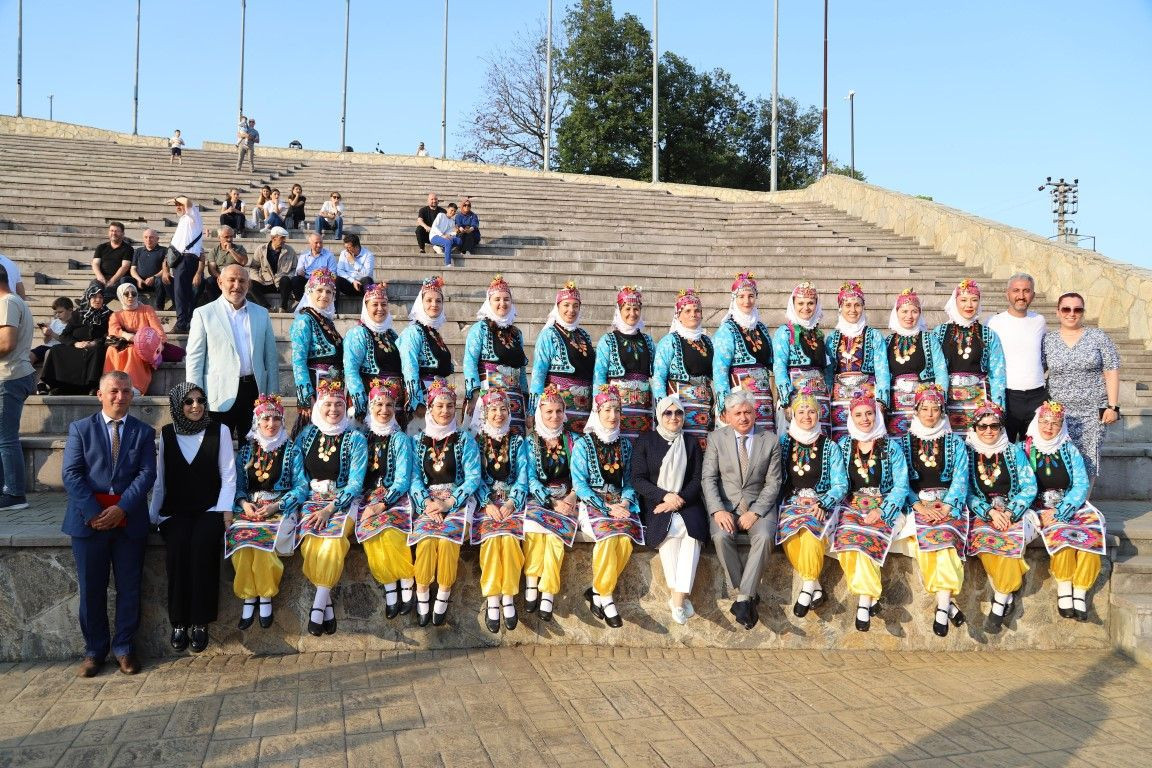 HENDEK BAYRAKTEPE’DE MAARİF HALK DANSLARI ŞENLİĞİ GERÇEKLEŞTİRİLDİ - Sayfa 5