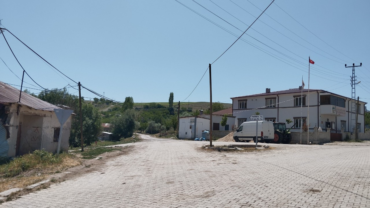 Sivas'ta 4.0 büyüklüğünde deprem