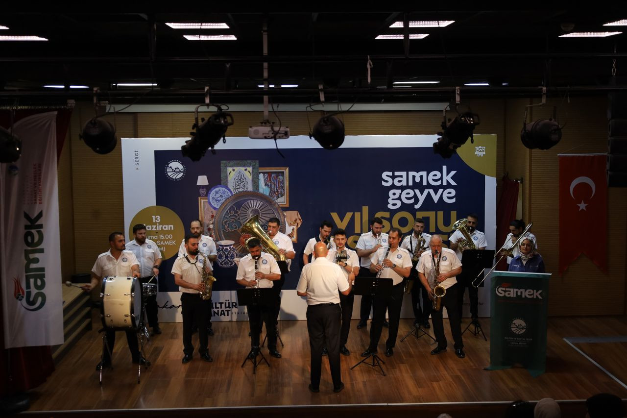 SAMEK kursiyerlerinden Geyve’de sanat şöleni - Sayfa 1