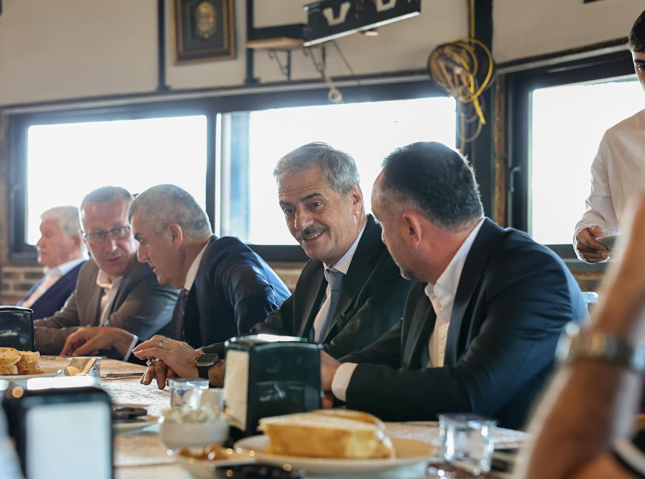 “Raylı sistem ve metrobüsle ulaşım, Sakarya’nın gücüne güç katacak” - Sayfa 4