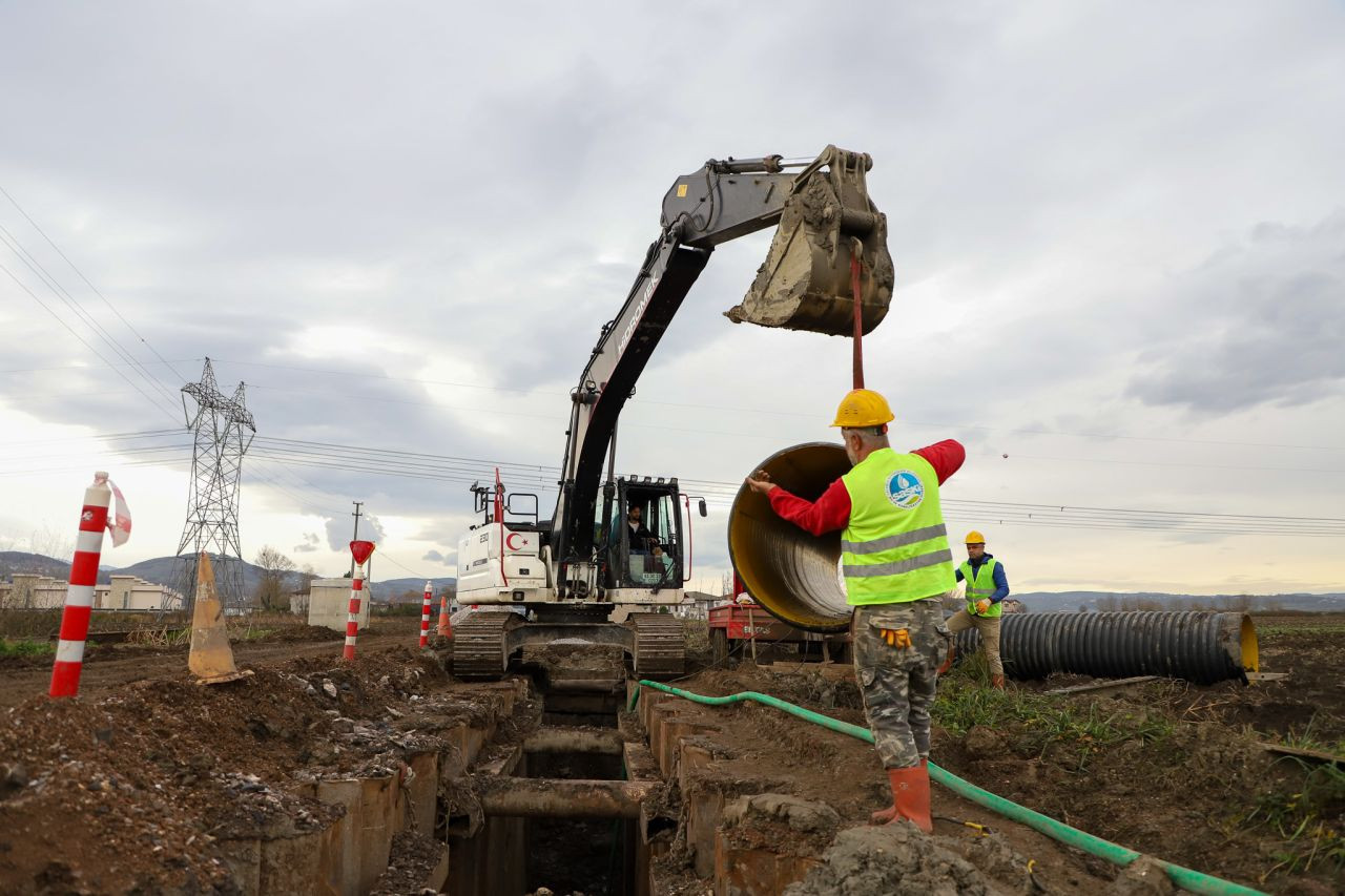4 merkez ilçeye 12 kilometrelik yeni kanalizasyon ve yağmur suyu hattı - Sayfa 1