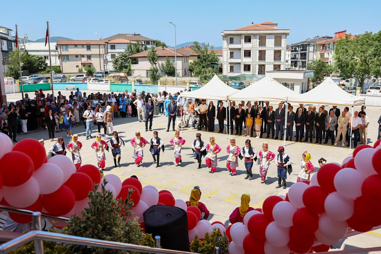 Yusuf Alemdar, çocukların heyecanına ortak oldu - Sayfa 3