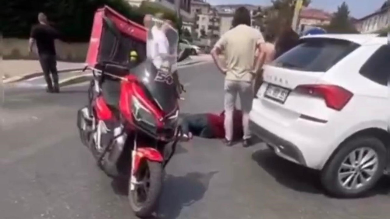 Sakarya’da otomobil ile motosiklet çarpıştı: 1 yaralı