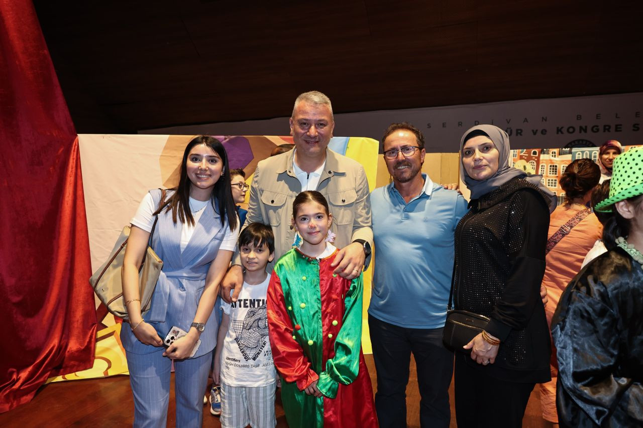 “Bir Palyaço Hikayesi” Minik İzleyicileri Kahkahaya Boğdu - Sayfa 1