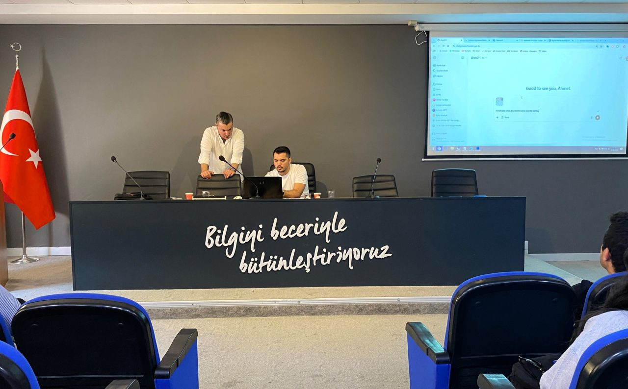 ‘Dijital Dönüşüm ve Yapay Zekâ’ eğitimi düzenlendi - Sayfa 3