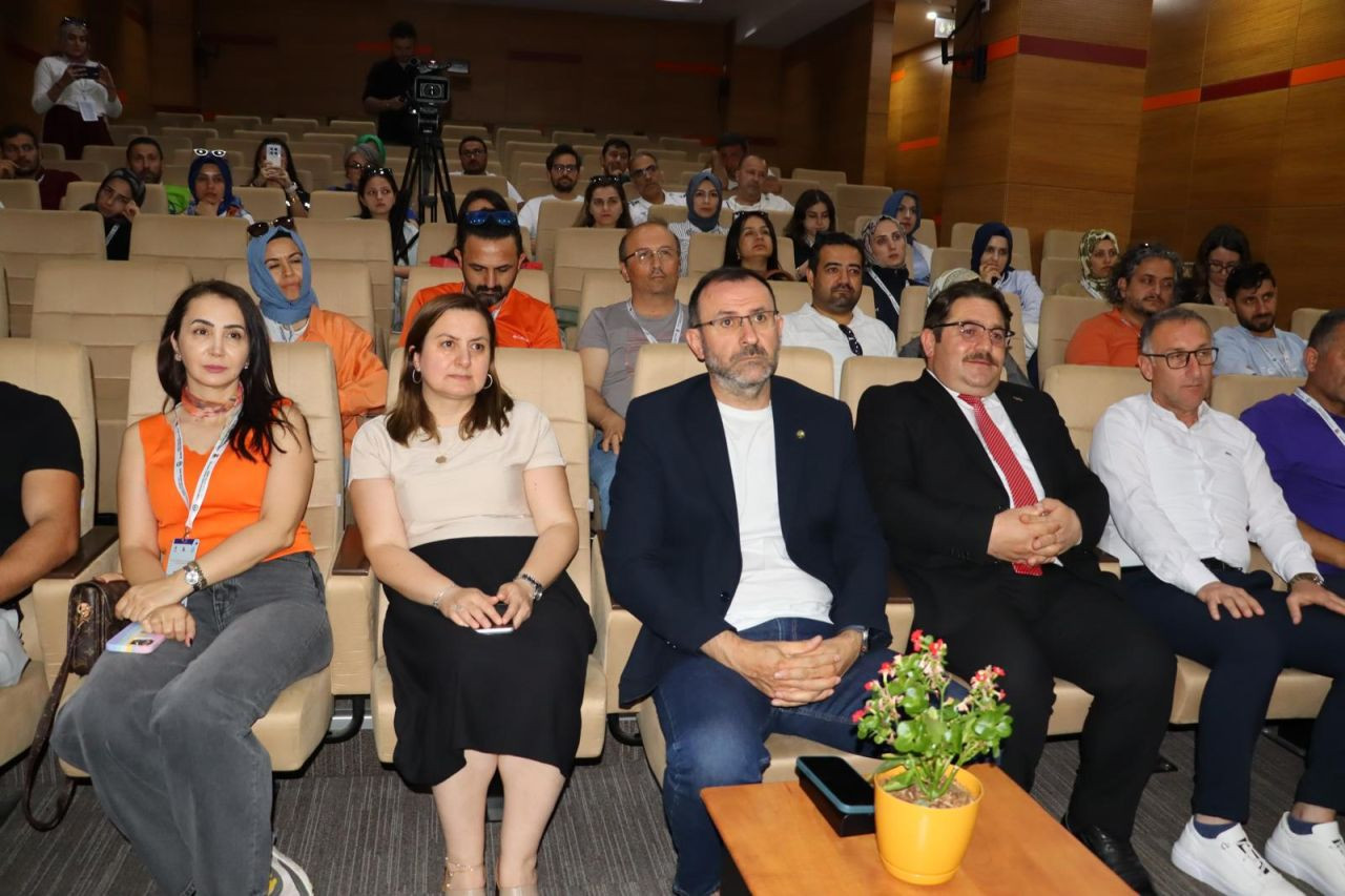 “Geleceğin Sınıfında Kim Var?” Söyleşisi Gerçekleştirildi - Sayfa 2
