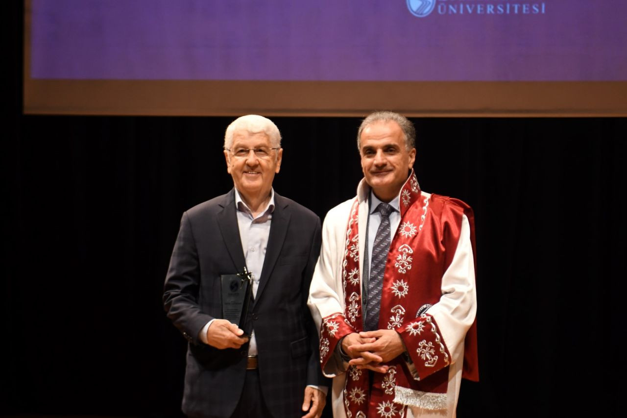 Sakarya Üniversitesinde Bilim Ödülleri Töreni Gerçekleştirildi - Sayfa 2