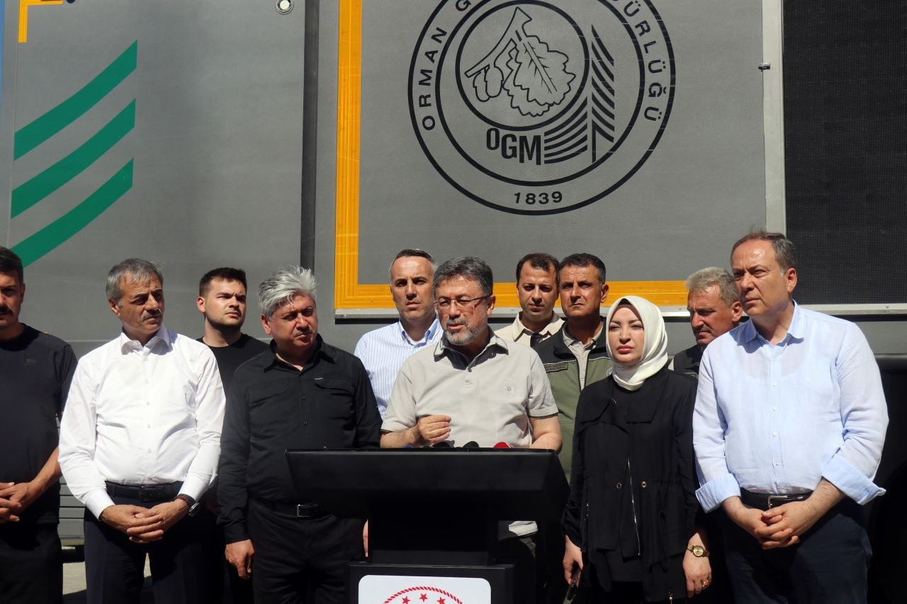 Bakan Yumaklı: “Yangınla İlgili 3 Kişi Gözaltına Alındı” - Sayfa 4