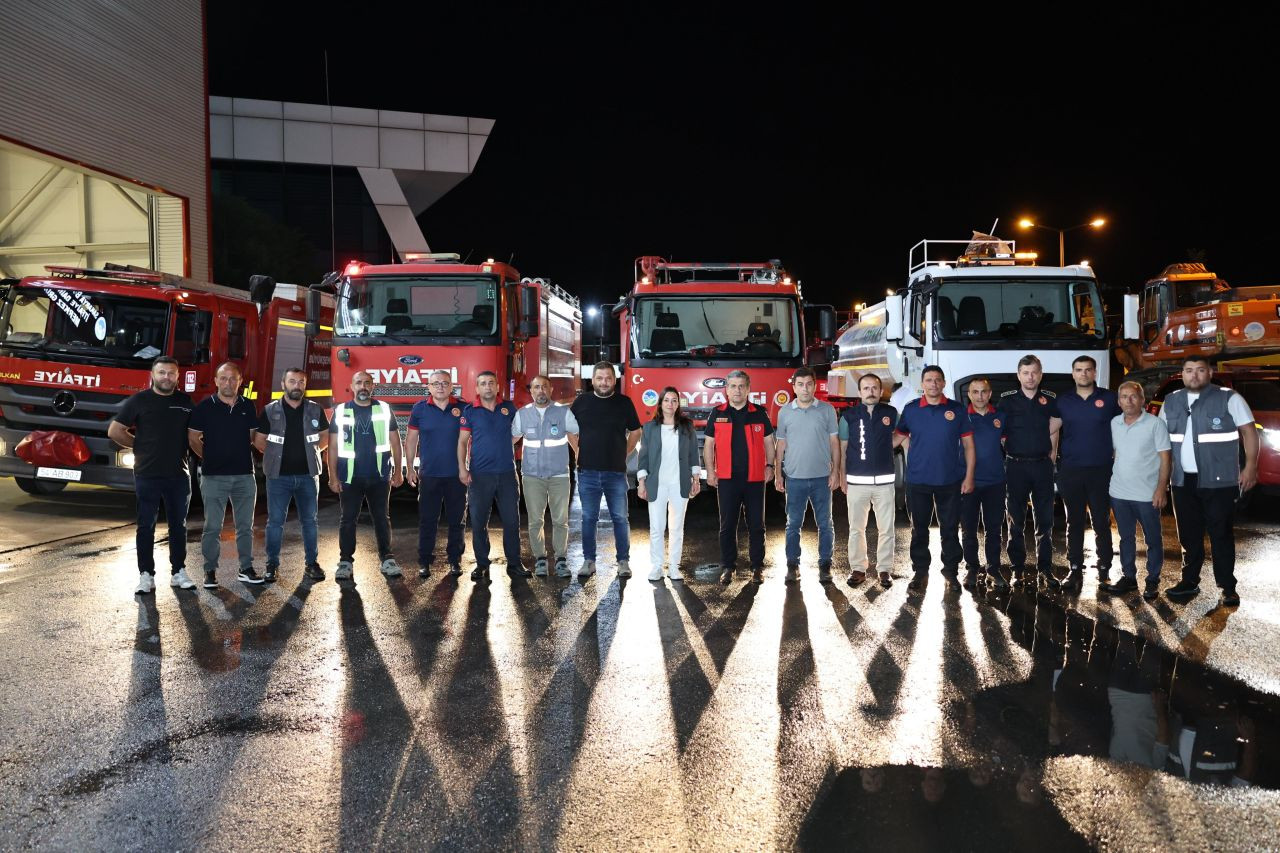 Sakarya’dan Manisa’daki Orman Yangınına Destek Ekibi Gönderildi - Sayfa 1