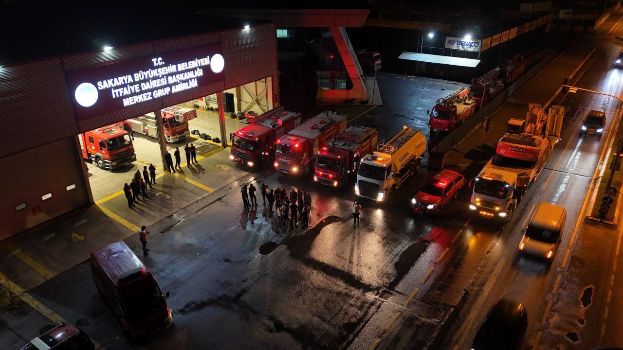 Sakarya’dan Manisa’daki Orman Yangınına Destek Ekibi Gönderildi - Sayfa 2