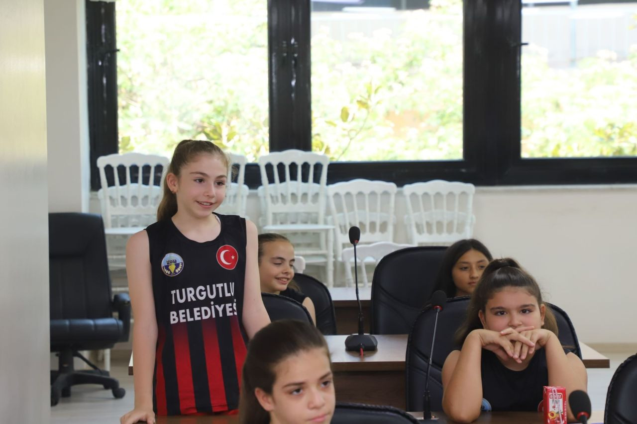 Turgutlu Belediyespor’dan Başkan Akın’a Anlamlı Ziyaret - Sayfa 3