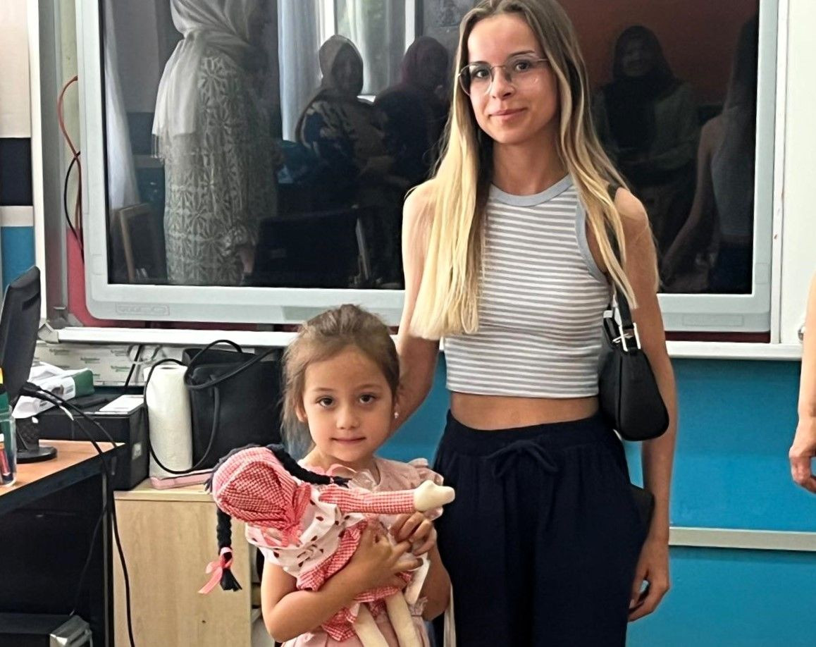 Derste hazırladıkları ürünleri, anaokulu öğrencilerine hediye ettiler. - Sayfa 2