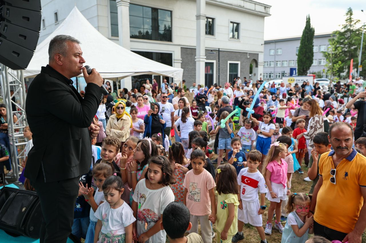 Serdivan’da Çocuk Akademisi Yaz Okulu, Neşeli Bir Açılışla Başladı. - Sayfa 1