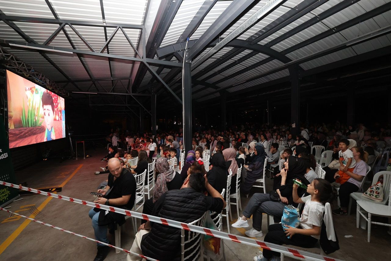 Korucuk, Yaz Coşkusuna Ev Sahipliği Yapıyor. - Sayfa 6