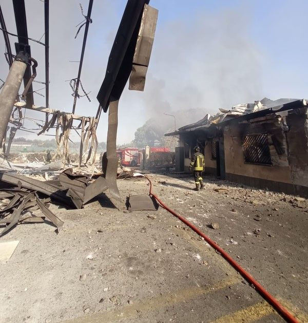 Roma'da Akaryakıt İstasyonu Bomba Gibi Patladı, 20 Yaralı Var - Sayfa 1