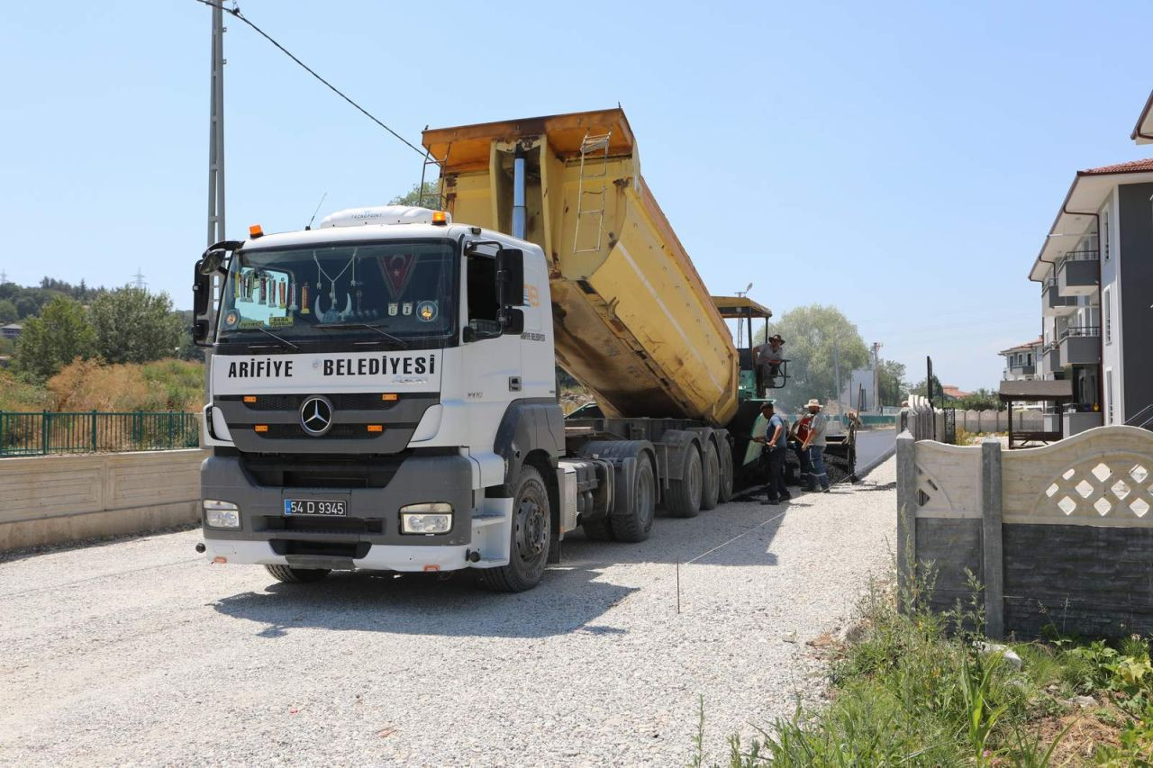 Arifiye Belediyesi Asfalt Çalışmalarını Sürdürüyor - Sayfa 2