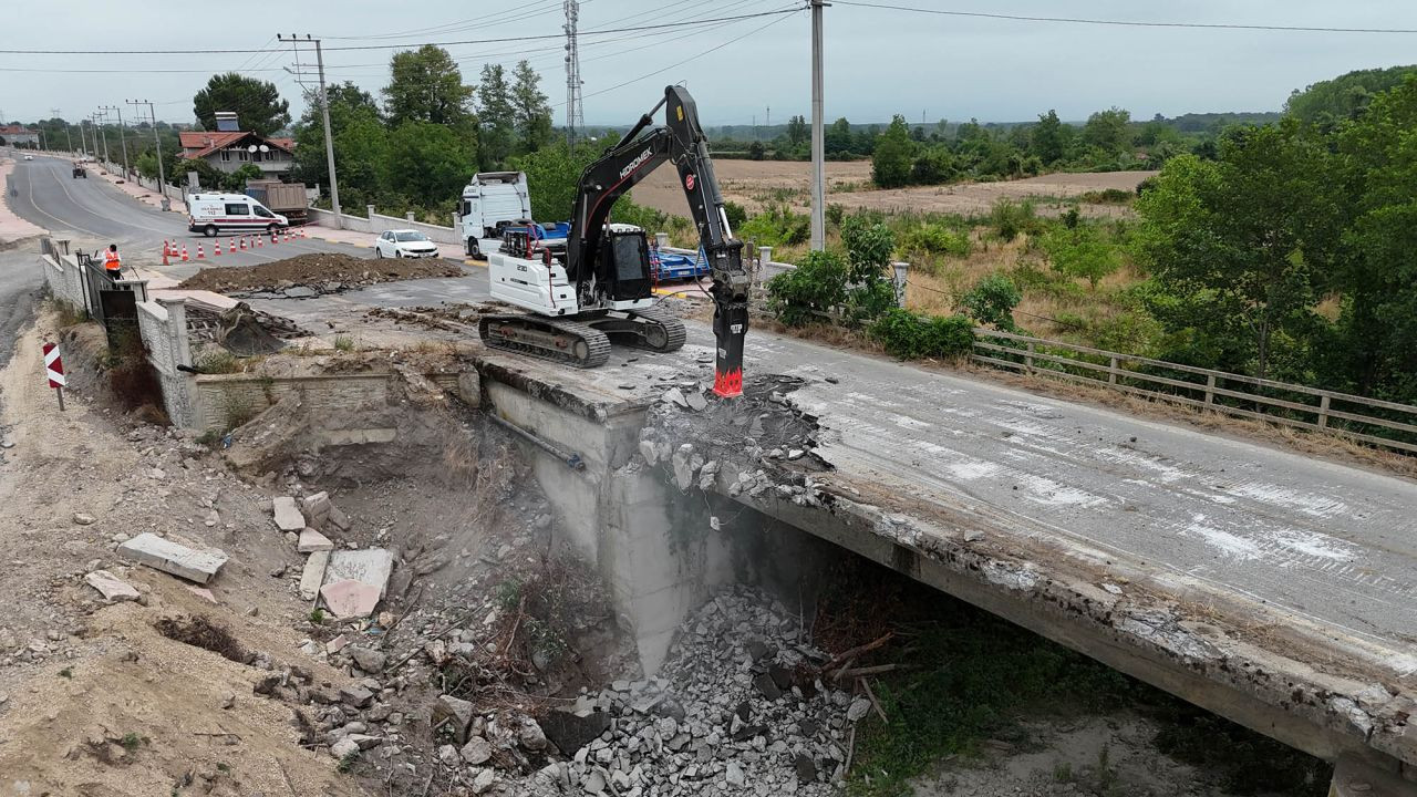 Kanlıçay Köprüsü’nde Çalışmalar Başladı - Sayfa 2