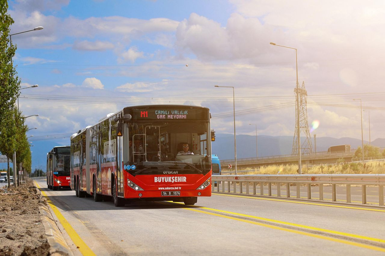 Metrobüs Seferleri Yeniden Başladı: Büyükşehir’den Açıklama Geldi - Sayfa 2
