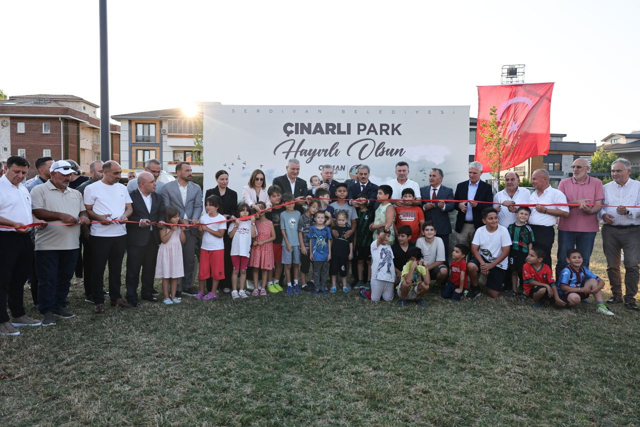 Serdivan’a Yeşil Dokunuş: Çınarlı Park Hizmete Girdi - Sayfa 1
