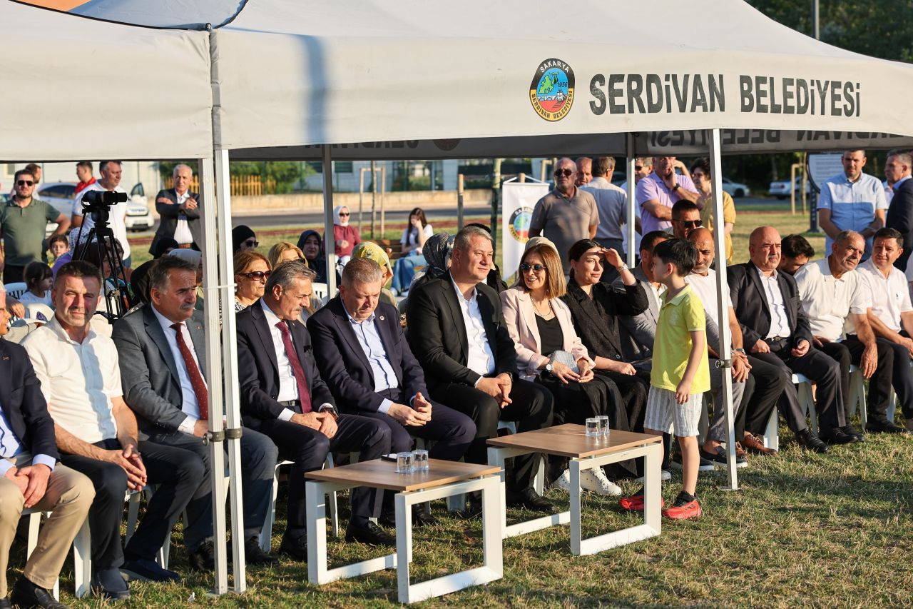 Serdivan’a Yeşil Dokunuş: Çınarlı Park Hizmete Girdi - Sayfa 4