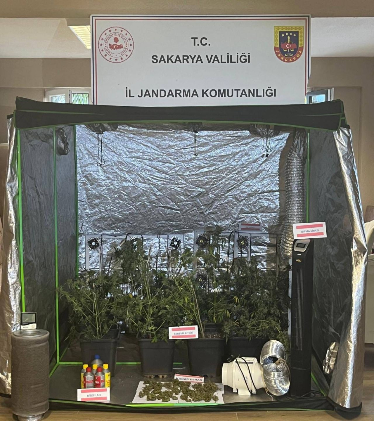 Uyuşturucuya Geçit Yok: Jandarma Baskınında 1 Tutuklama - Sayfa 2