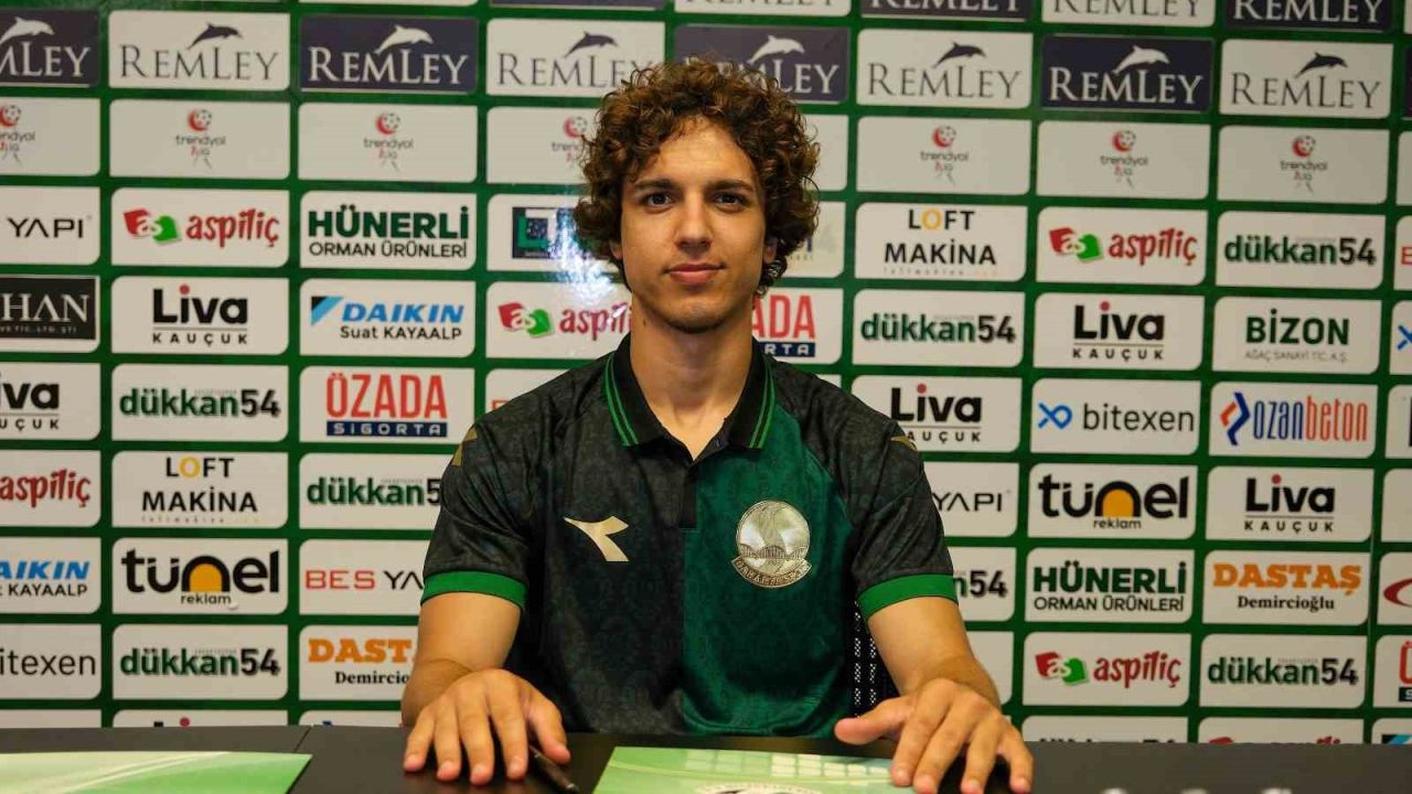 Barcelona'dan Sakarya’ya! Emre Demir Fırtınası Başlıyor - Sayfa 1
