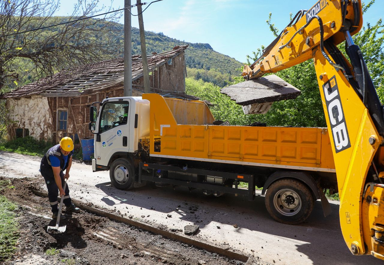 Geyve’de 4 Bin Metrelik Yeni İçme Suyu Hattı Tamamlandı - Sayfa 1