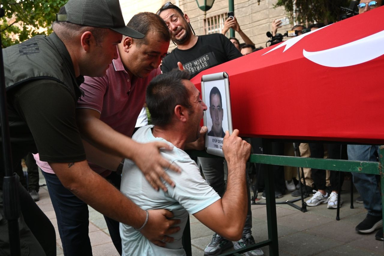 Yangın Şehidinin Oğlu: “Baba, Sensiz Ne Yapacağım?” Diyerek Ağladı - Sayfa 3