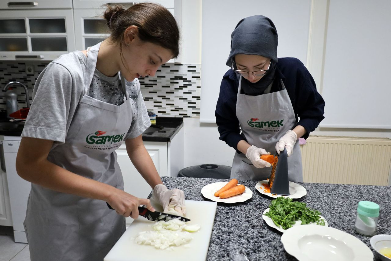 Sakaryalı Gençler İtalyan Mutfağını Büyükşehirle Tanıdı - Sayfa 3