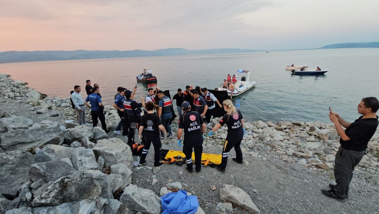 Sapanca Gölü’nde Boğulan Genç Hayatını Kaybetti - Sayfa 2