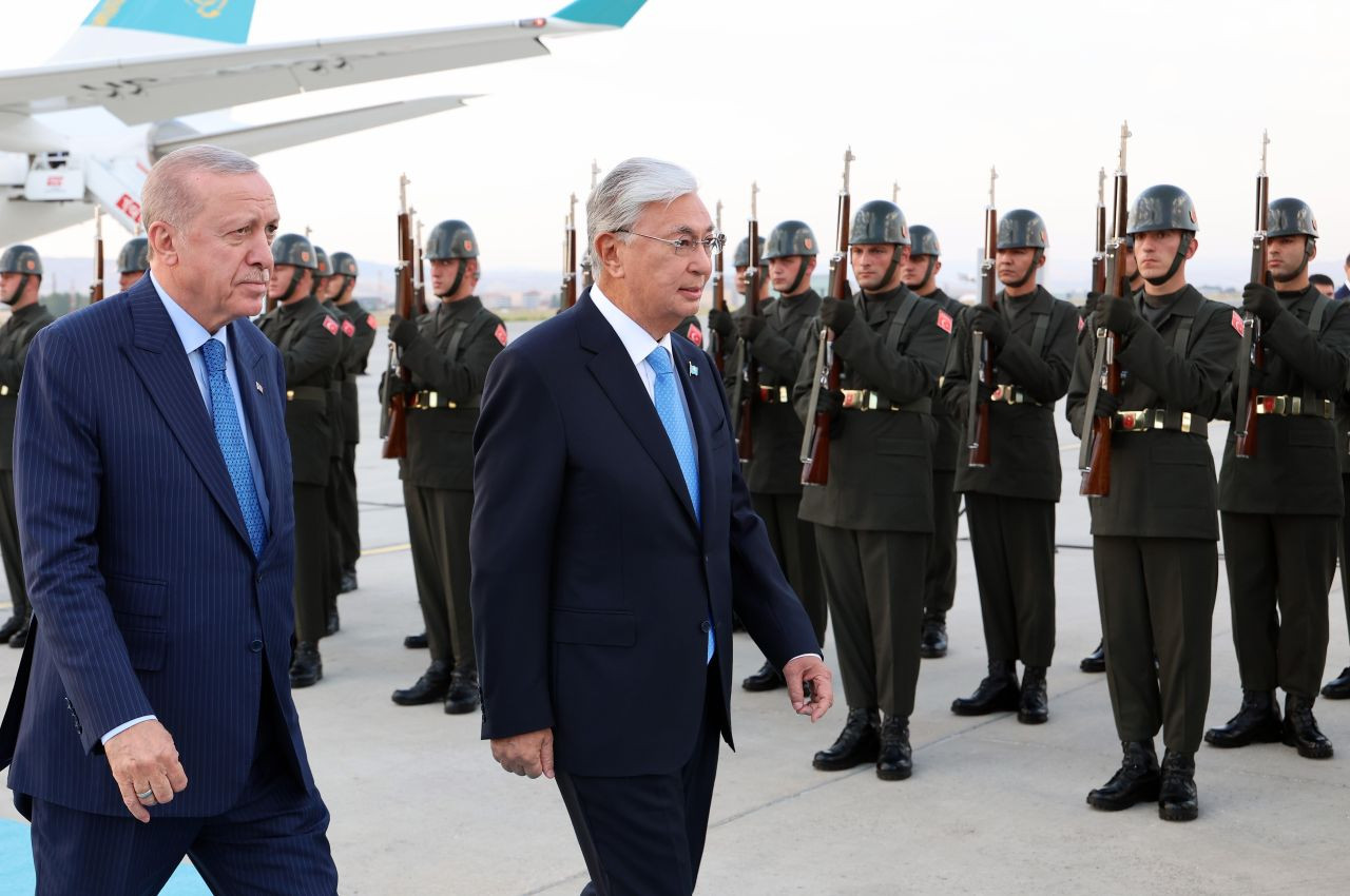 Cumhurbaşkanı Erdoğan, Tokayev’i Esenboğa’da Resmi Törenle Karşıladı - Sayfa 4