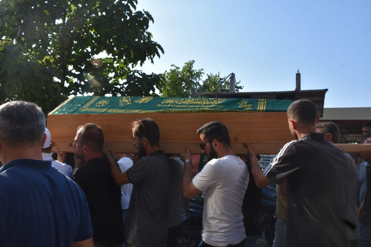 Kazada Hayatını Kaybeden Belediye Personeli Toprağa Verildi - Sayfa 7