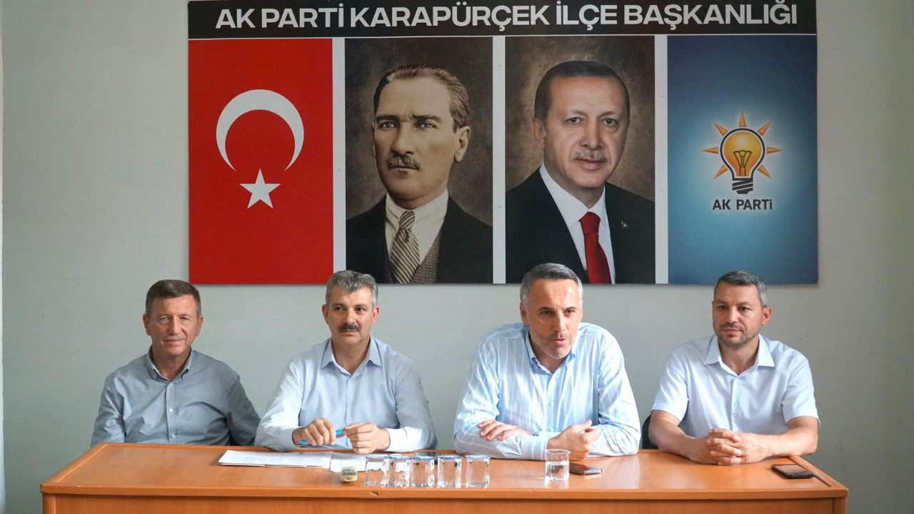 AK Parti Mahalle Başkanlarıyla İstişare Toplantılarını Tamamladı