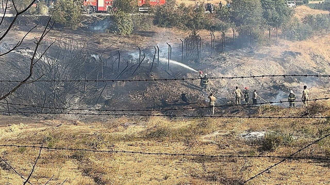 Pamukova’da Mühimmat Alanına Sıçrayan Yangın Kontrol Altına Alındı - Sayfa 4