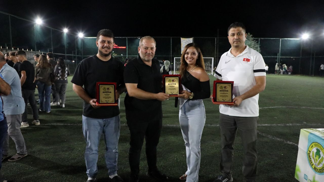 Ferizli’de 15 Temmuz Futbol Turnuvası Muhteşem Atmosferde Sona Erdi - Sayfa 9