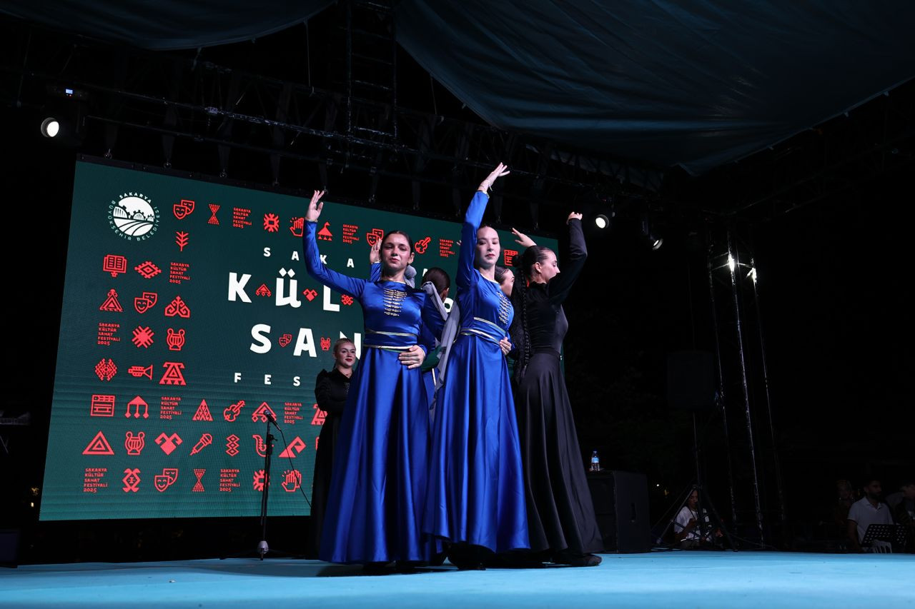 Sakarya'da Farklı Kültürlerle Şölen Gibi Bir Gece - Sayfa 3