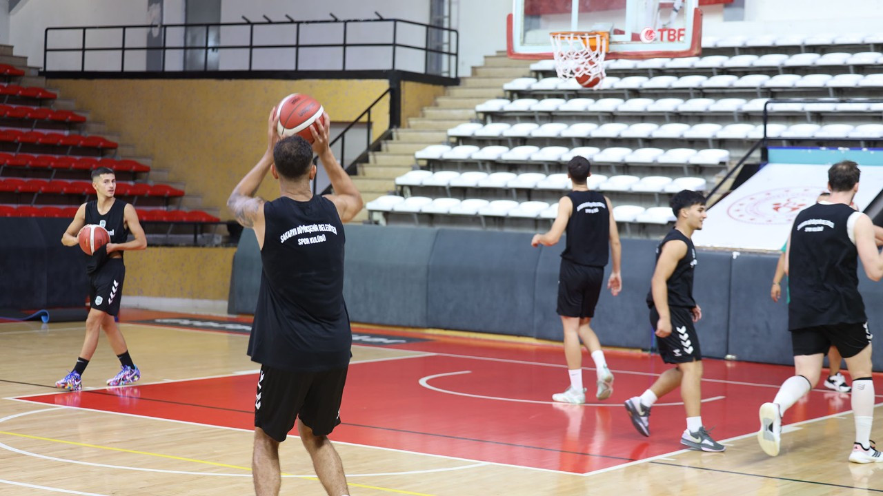 Büyükşehir Basketbol'da Yeni Sezon Heyecanı: “Hedefimiz şampiyonluk”