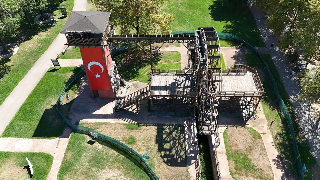 Tarihi Çark Yenileniyor - Sayfa 4