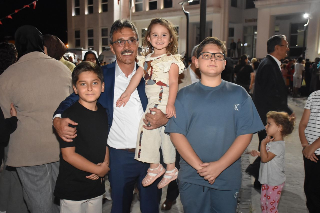 Erenler’de Şenlik Coşkusu Sürüyor - Sayfa 2