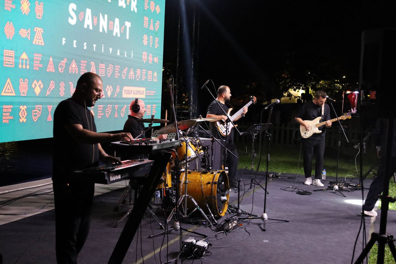 Millet Bahçesi’nde Kültür Sanat Festivali Coşkuyla Sona Erdi - Sayfa 12