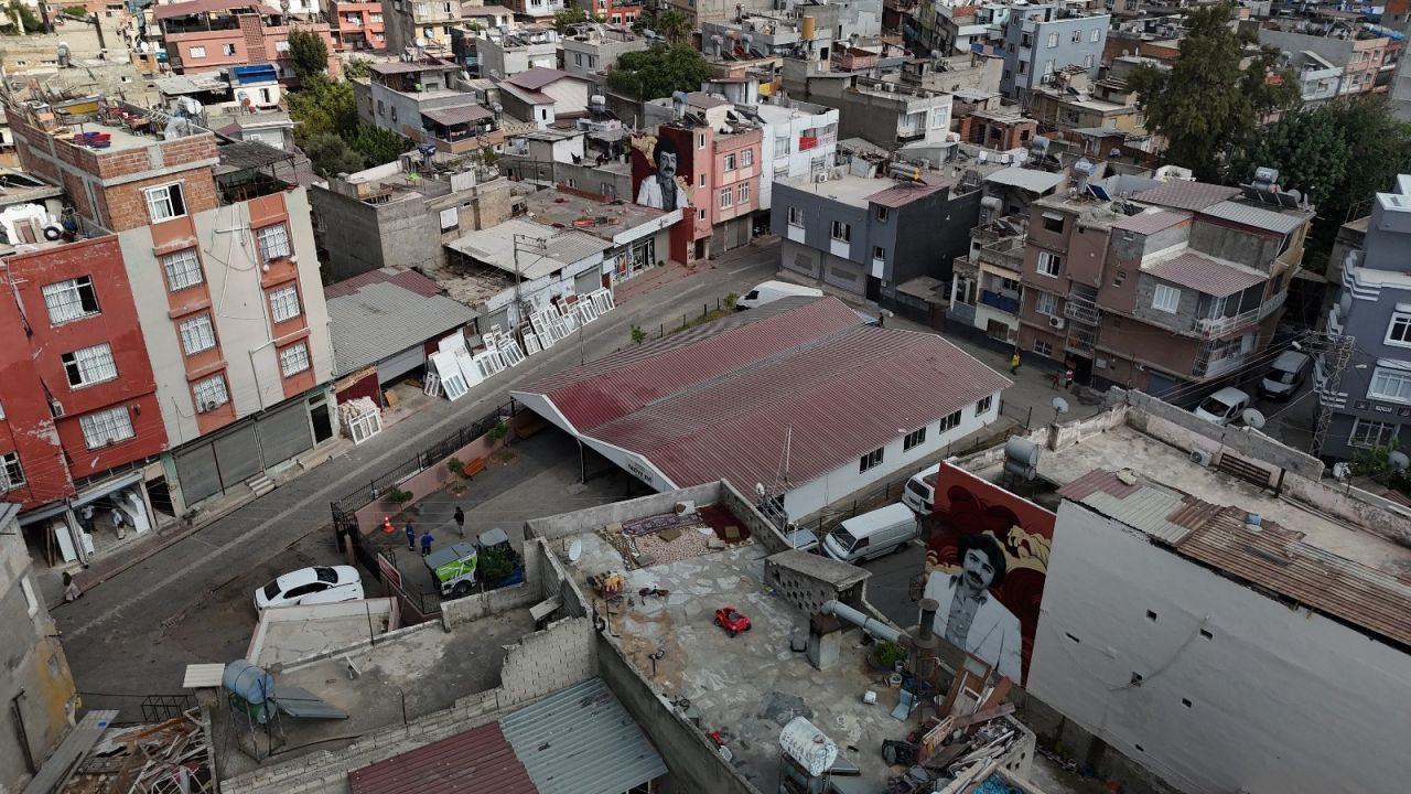 Ferdi Tayfur ve Müslüm Gürses Büyüdükleri Mahalleye Resmedildi - Sayfa 2