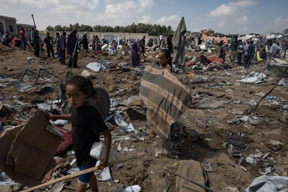 Gazze’de İnsanlık Krizi Derinleşiyor: Açlık, Bombardıman ve Göç - Sayfa 2