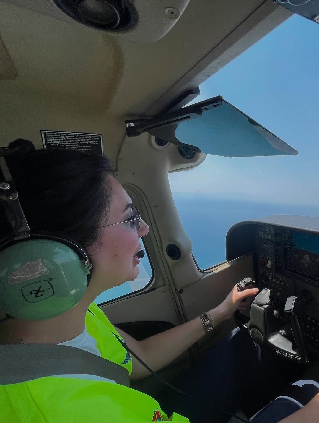 İzmir’de Eğitim Uçağı Düştü: Pilot Adayı Hayatını Kaybetti - Sayfa 4